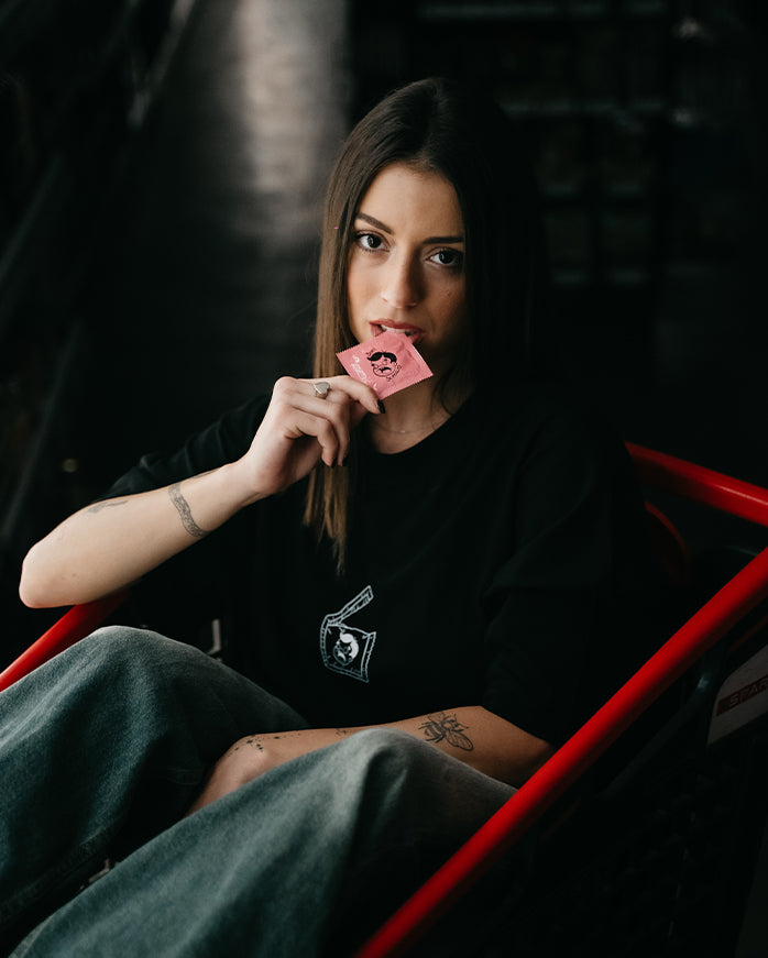 BORNHUB BLACK